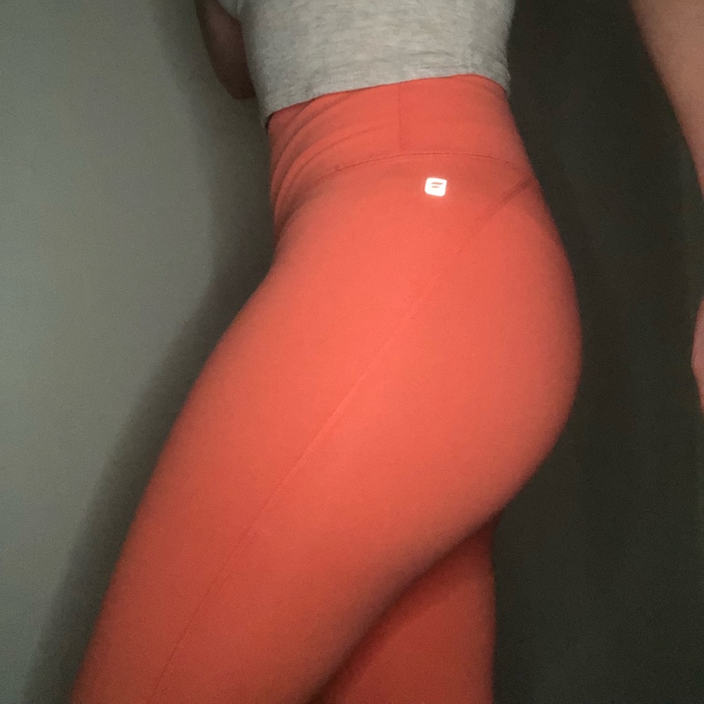 Fabletics coral leggings